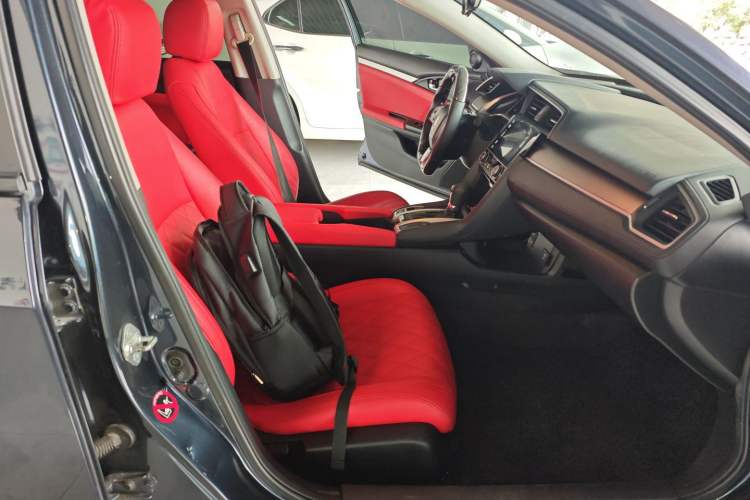 Used Honda Civic 2016 220TURBO CVT Luxury Edition