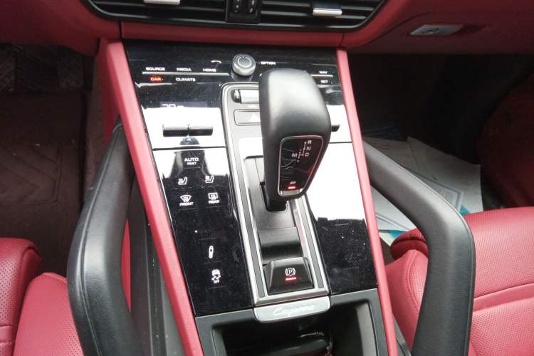 Used Porsche Cayenne E-Hybrid 2023 Cayenne E-Hybrid 2.0T Platinum Edition
