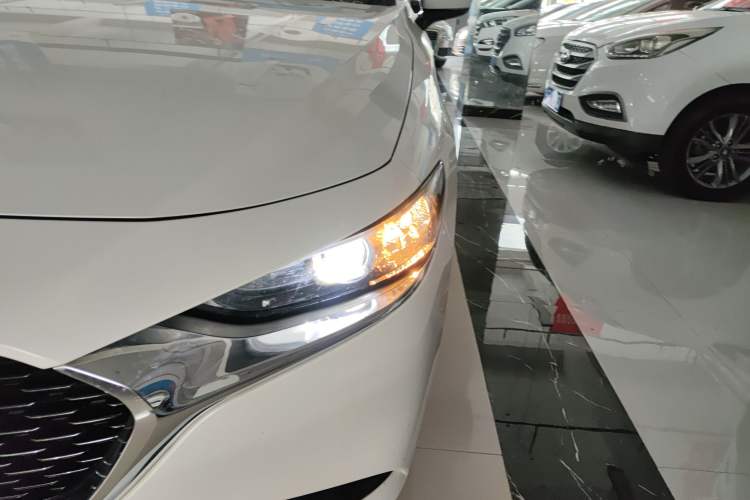 Used Mazda Mazda 3 Axela 2022 2.0L Automatic ZhiXuan Edition
