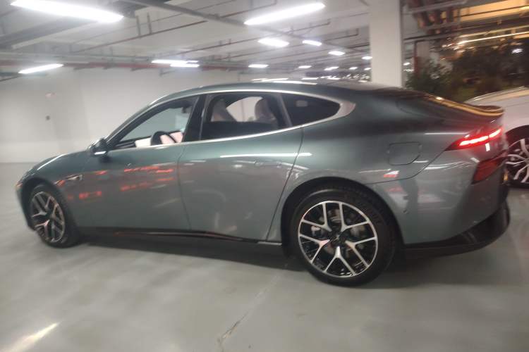 Used XPeng P7 2023 P7i 702 Pro