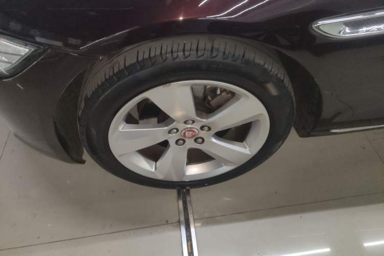 Used Jaguar XFL 2020 XFL 2.0T P200 Two-Wheel-Drive Elite Edition