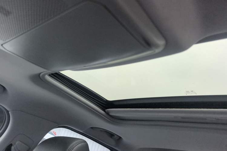 Used Peugeot 3008 2015 1.6THP Automatic Trend Edition