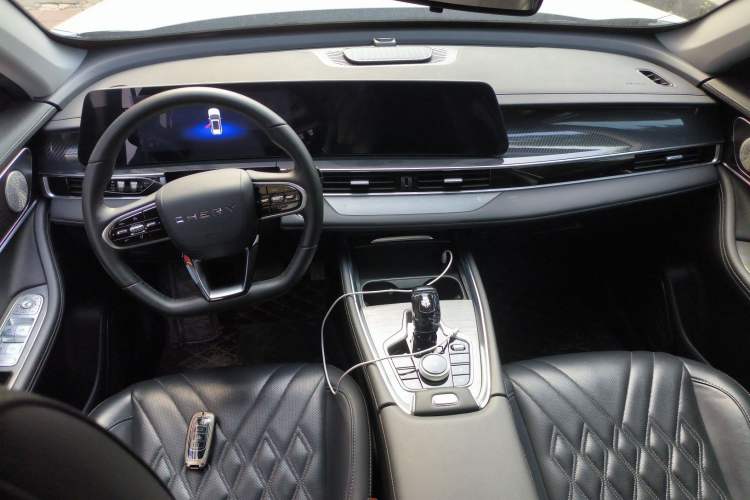 Used Chery Tiggo 7 PLUS 2023 Champion Edition 1.5 TCI CVT Luxury Model