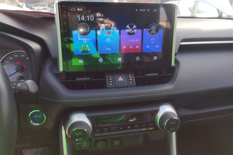 Used Toyota Wildlander 2022 Facelifted Dual-Motor 2.5L E-CVT Two-Wheel Drive Leading Edition
