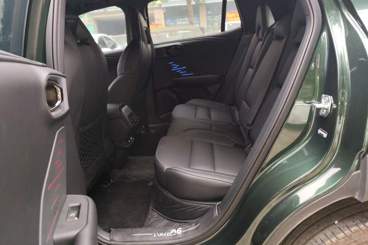 Used Lynk & Co 06 EM-P 2023 EM-P 126 Long-Range Halo
