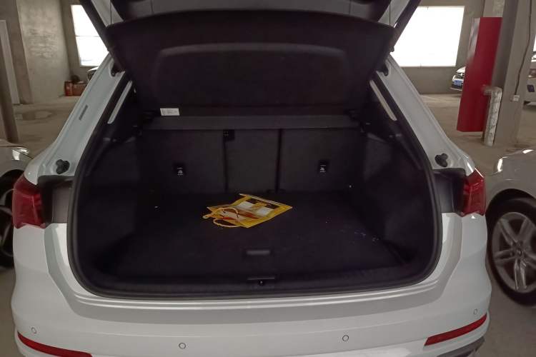 Used Audi Q3 2022 35 TFSI Fashion Dynamic Model