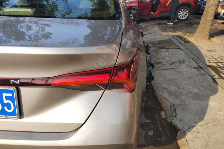 Used Toyota Avalon 2019 2.0L Luxury Edition China VI Standard
