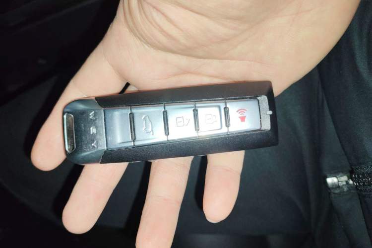 Used Wey VV5 2021 1.5T Two-Wheel Drive Smart Pioneer