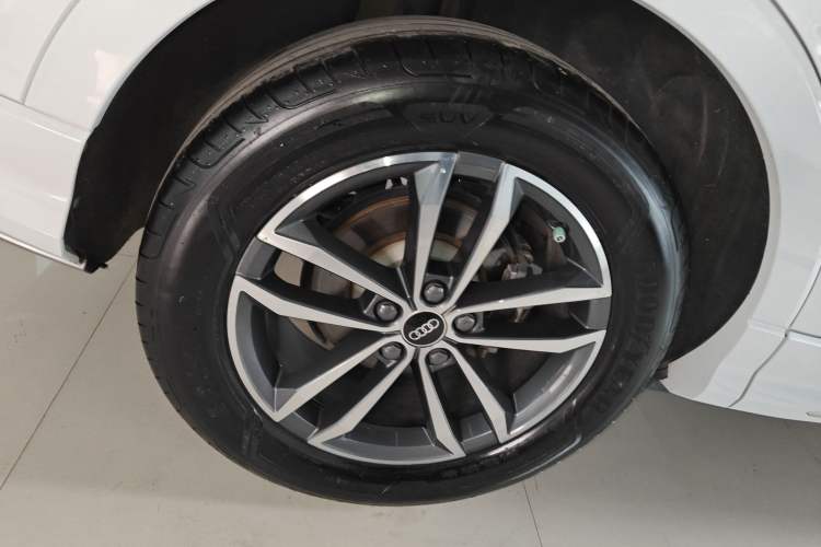 Used Audi Q3 2022 35 TFSI Progressive Dynamic Edition
