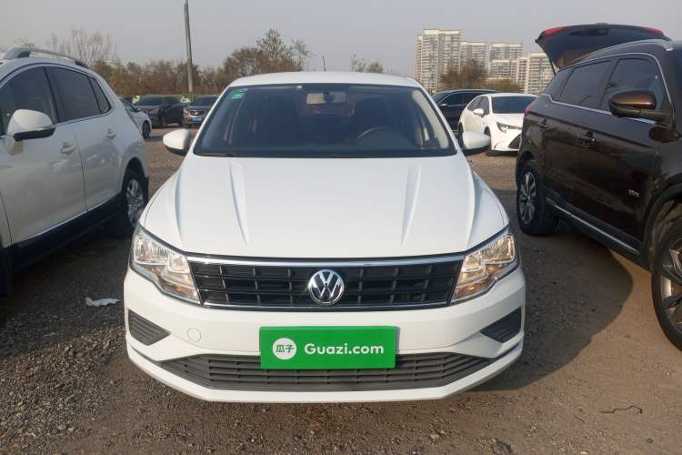Used Volkswagen Jetta 2019 Dream Edition 1.5L Manual Fashion Version

