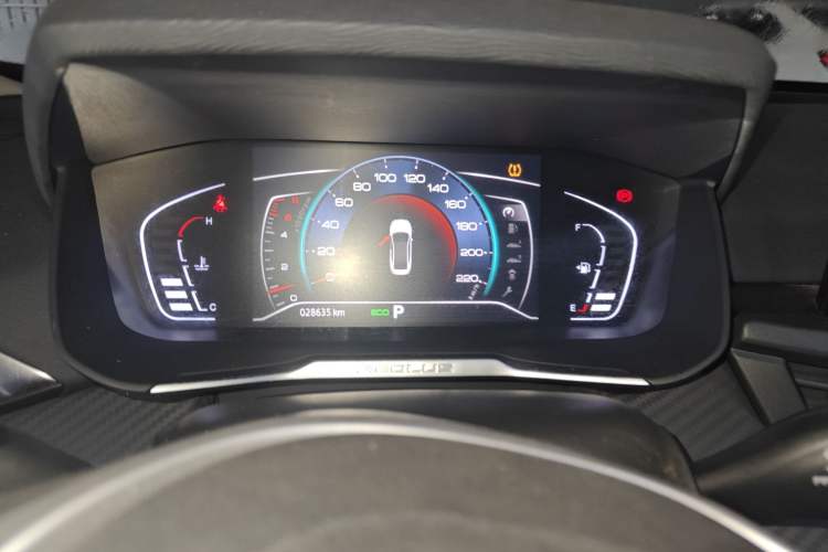 Used Dongfeng Aeolus Yixuan 2020 230T Automatic Dazzle Track Edition