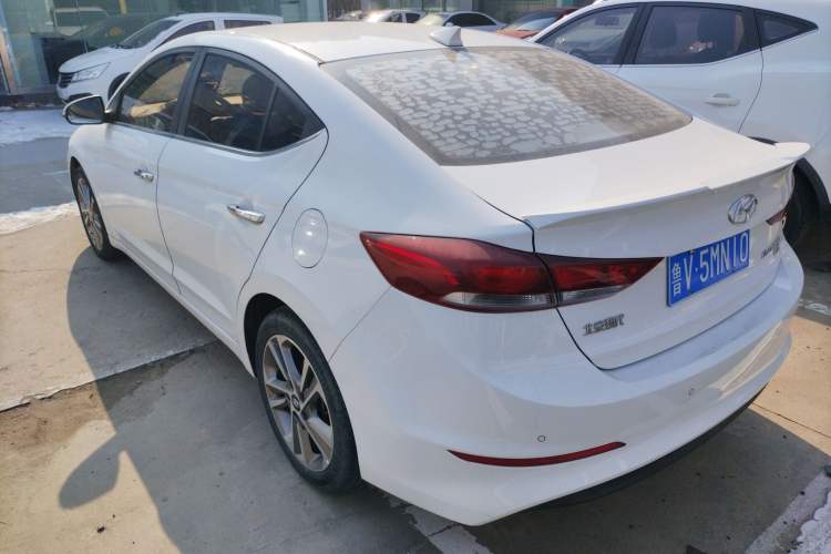 Used Hyundai Elantra 2016 1.6L Automatic ZhiXuan – Elite Version