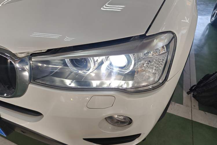 Used BMW X3 2016 sDrive20i
