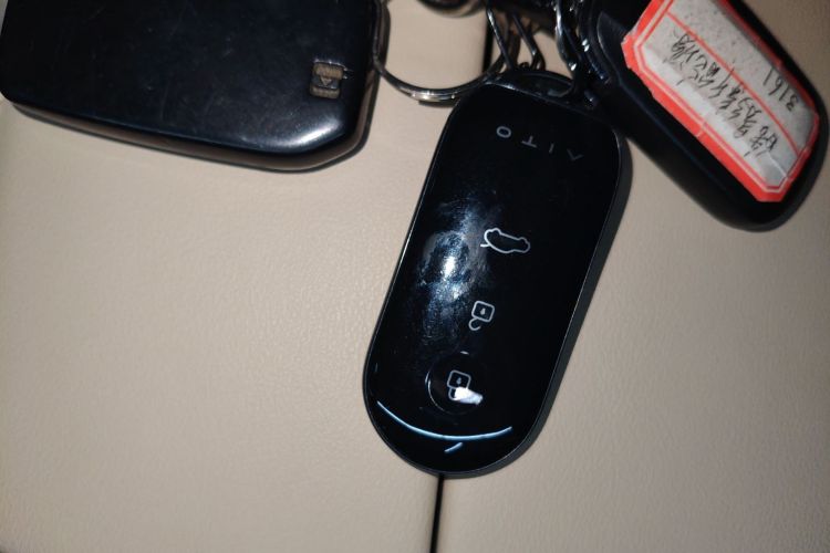 Used Hima AITO M7 2024 1.5T Intelligent Driving 4WD Max Edition 5 Seats
