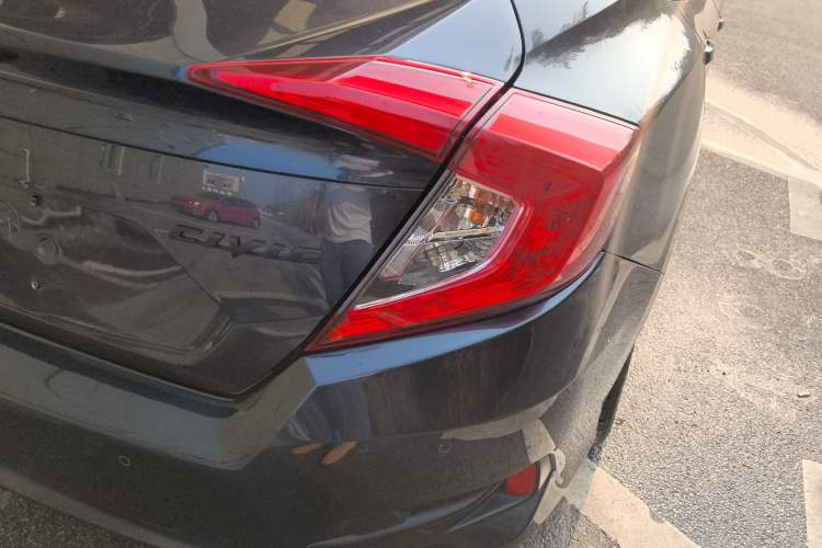 Used Honda Civic 2016 220TURBO CVT Luxury Edition