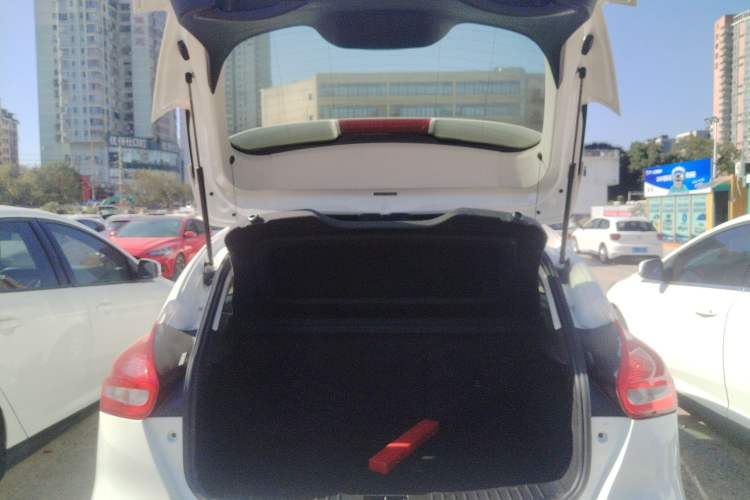 Used Ford Focus 2015 Hatchback EcoBoost 180 Automatic Elite Model
