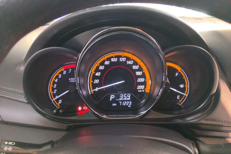 Used Toyota YARiS L 2022 X-Trail 1.5L CVT Leading PLUS Edition