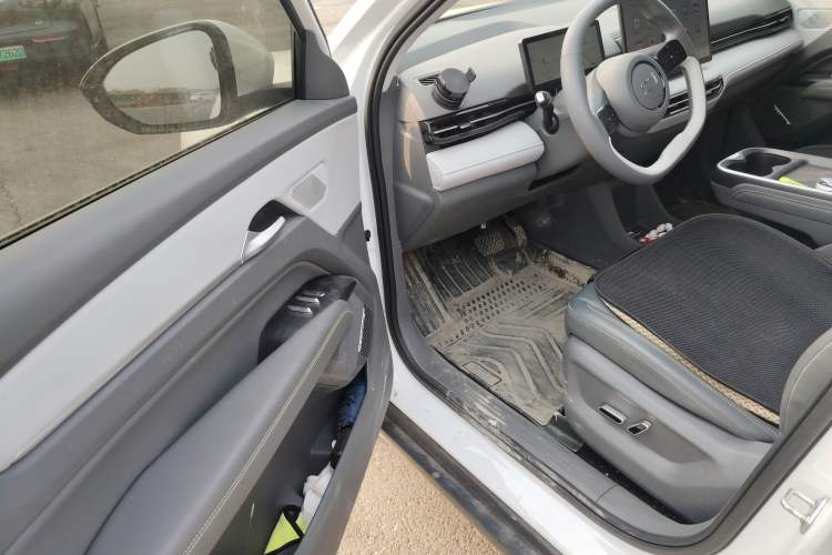 Used Bestune Yueyi 03 2025 565km Enjoy Edition