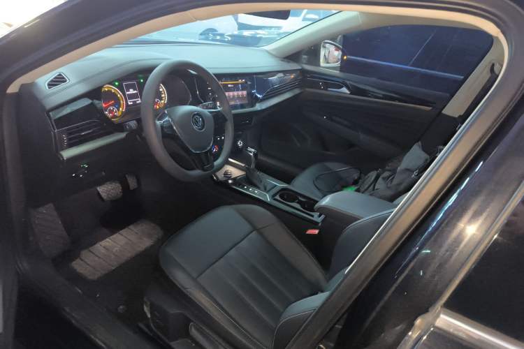 Used Volkswagen Passat 2021 280TSI Business Edition
