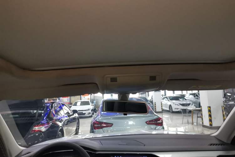 Used Volkswagen Tayron 2019 330TSI Two-Wheel Drive Luxury Model China VI Standard