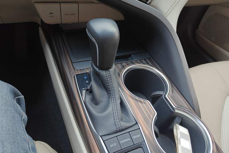 Used Toyota Camry 2018 2.5G Luxury Edition