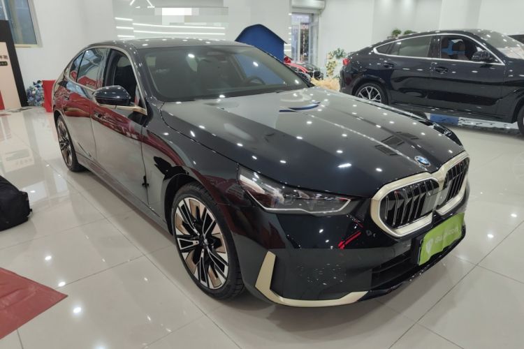 Used BMW 5 Series 2024 530Li Luxury Package Premium Edition
