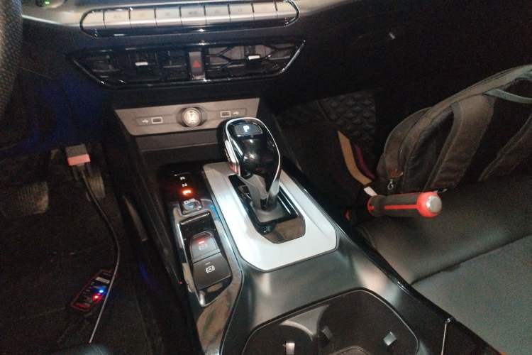 Used MG 5 2022 300TGI DCT Chao Yue Flagship Edition
