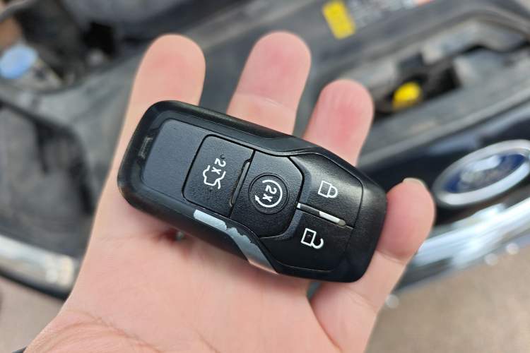 Used Ford Taurus 2017 EcoBoost 245 Luxury Model
