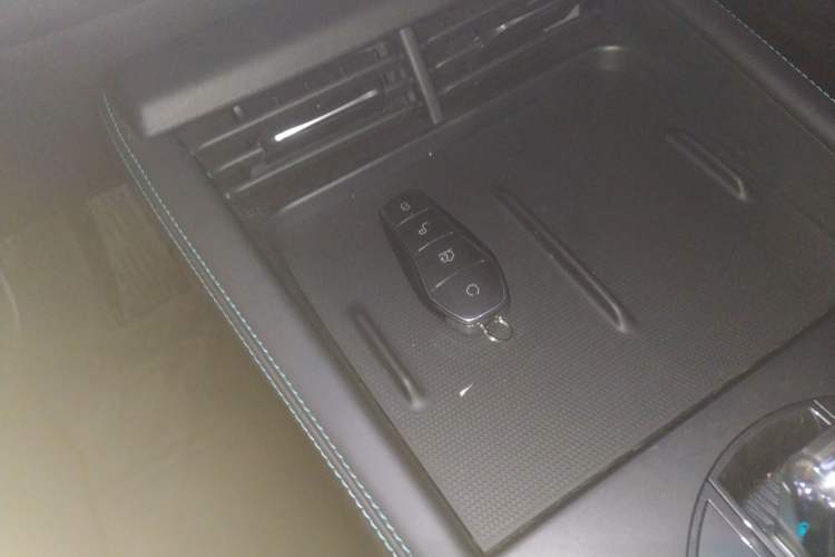 Used BYD Seal 06 New Energy 2024 DM-i 80KM Prestige Model
