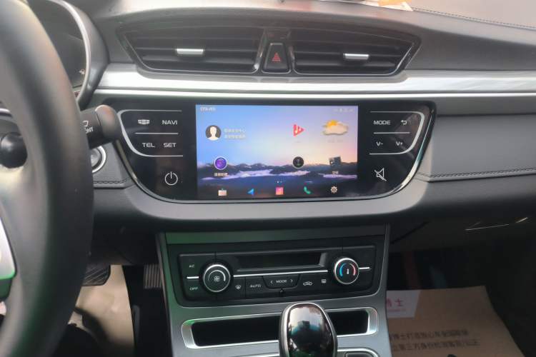 Used Geely Auto Emgrand 2019 Leading Edition 1.5L CVT Upward-Connected Model China VI Standard