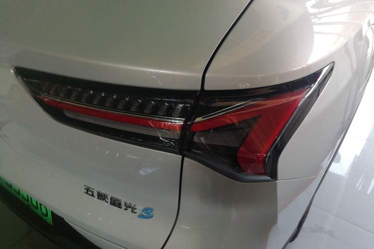 Used Wuling Xingguang S 2024 130 km Flagship Version

