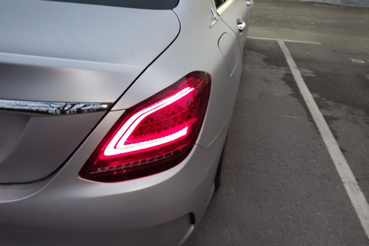 Used Mercedes-Benz C-Class 2019 C 180 L Fashion Edition Sport Version
