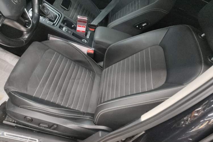 Used Volkswagen Magotan 2020 330TSI DSG Luxury Edition