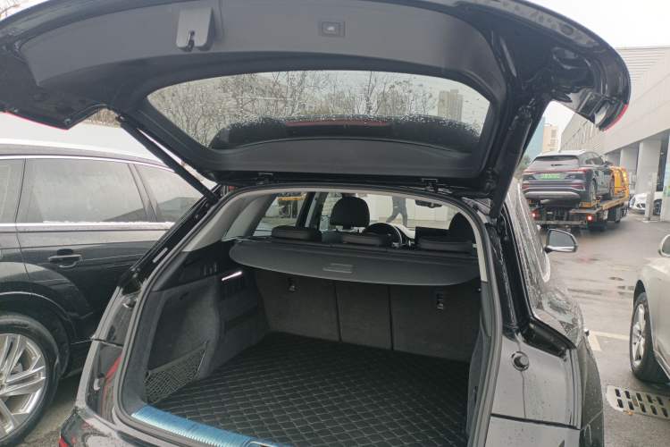 Used Audi Q5L 2021 40 TFSI Fashion Dynamic Model
