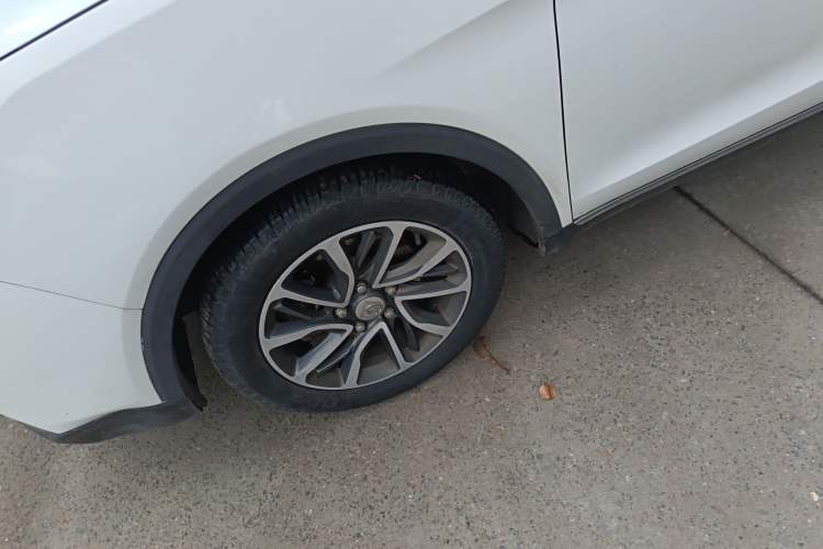 Used Baojun 730 2017 1.5T DCT Flagship Model 7 Seats China V Emission Standard
