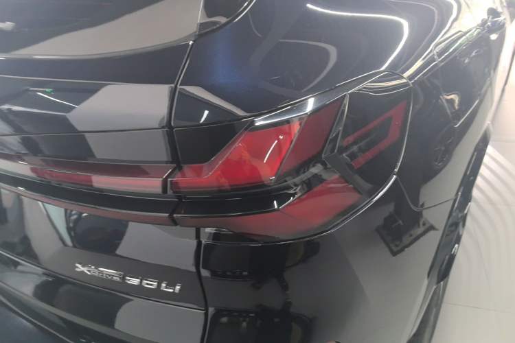 Used BMW X5 2023 xDrive 30Li Luxury M Sport Night Edition Package