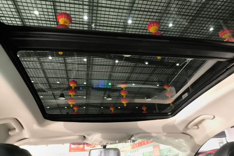 Used Ford Edge 2021 PLUS EcoBoost 245 Two-Wheel-Drive Platinum Edition 5 Seats
