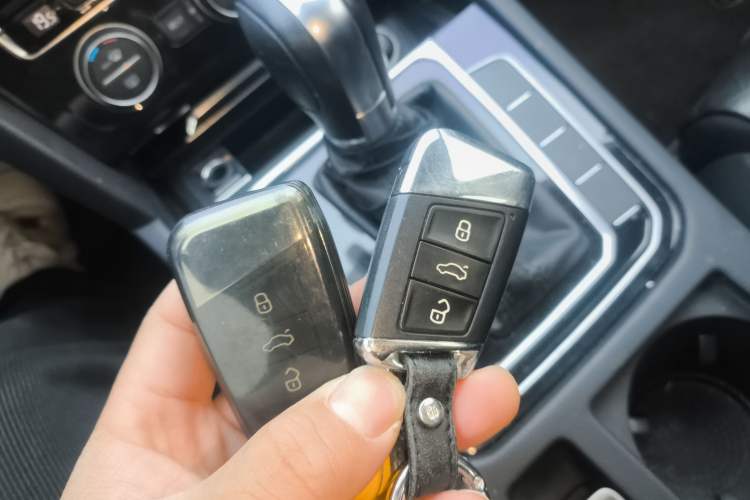 Used Volkswagen Magotan 2019 330TSI DSG Luxury Version China VI Standard