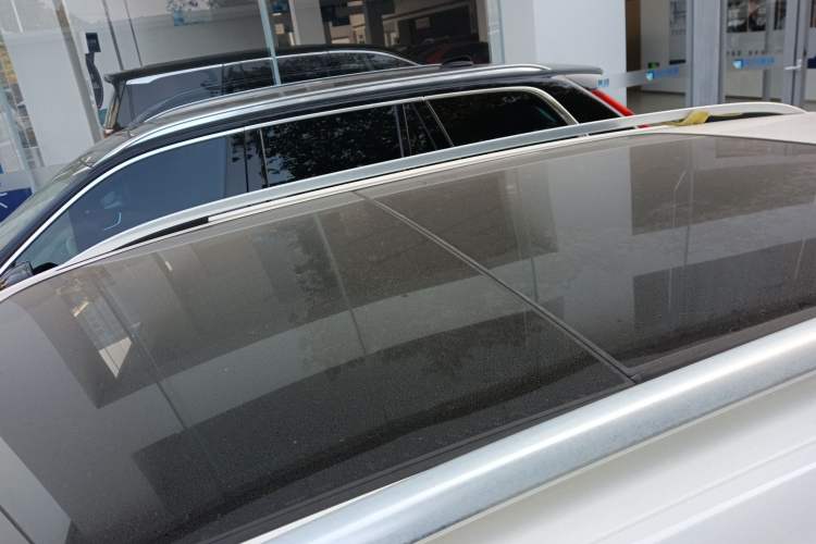 Used Volkswagen Touran 2016 Volkswagen Touran L 280TSI DSG Comfort Edition
