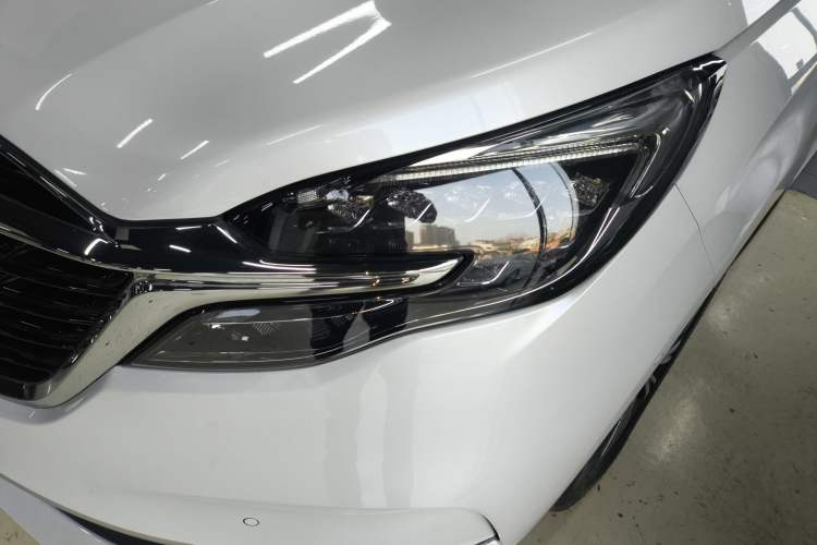 Used Buick GL8 2021 ES Land Cruiser 653T Flagship Model