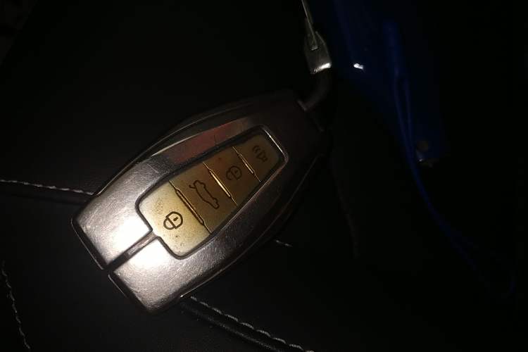 Used Geely Auto Emgrand 2019 Leading Edition 1.5L CVT Upward-Connected Model China VI Standard
