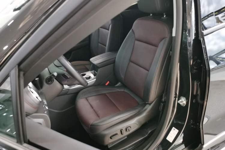 Used Chevrolet Blazer 2020 Redline 650T 7-Seater Ting Edition
