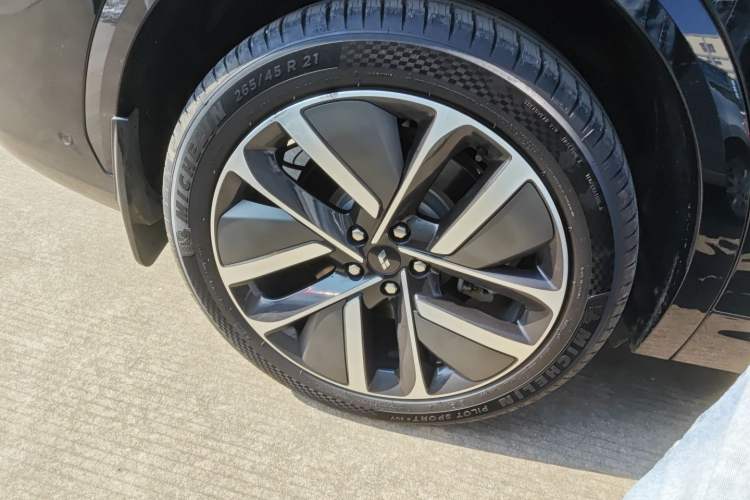 Used Li Auto L7 2023 Air model