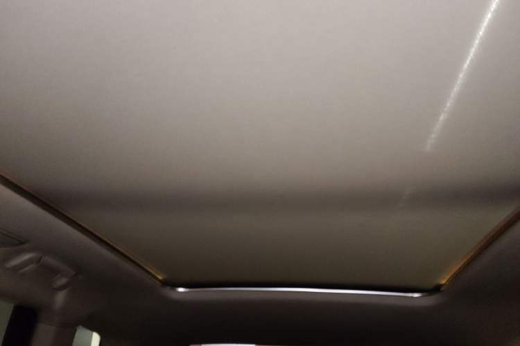 Used Zotye T700 2017 1.8T Dual-Clutch Prestige Model
