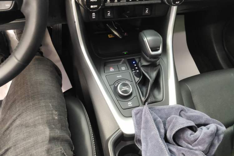 Used Toyota RAV4 2023 Dual-Engine 2.5L E-CVT Four-Wheel Drive Elite Plus Edition