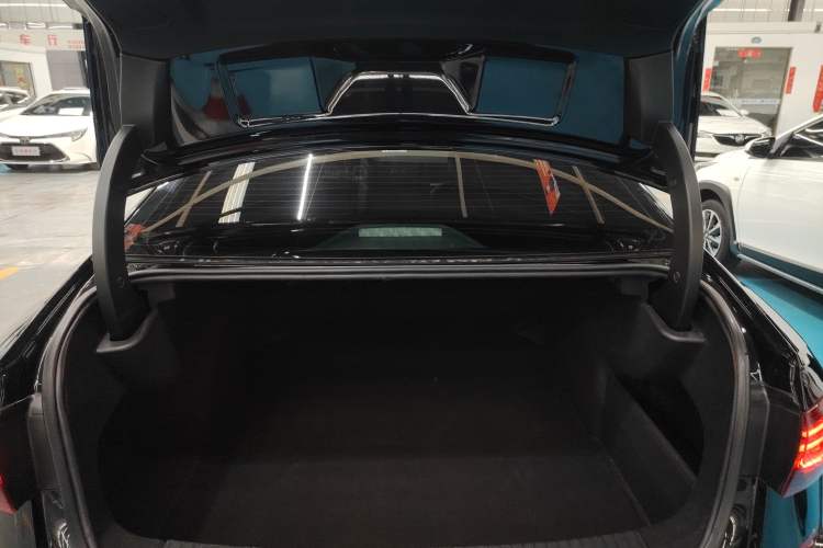 Used Volkswagen Passat 2020 Facelift 330TSI Elite Edition China VI Standard