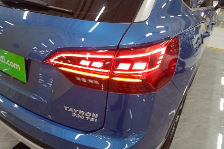 Used Volkswagen Tayron 2019 330TSI Two-Wheel-Drive Luxury Version China V Emission Standard
