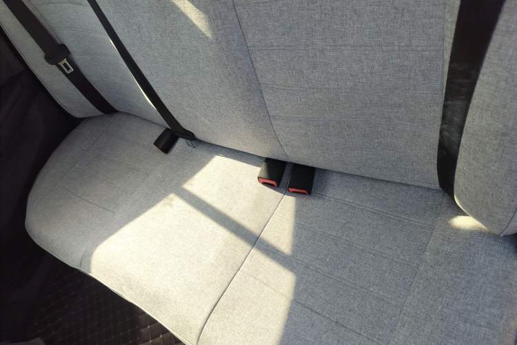 TDK.VehicleDetails.img