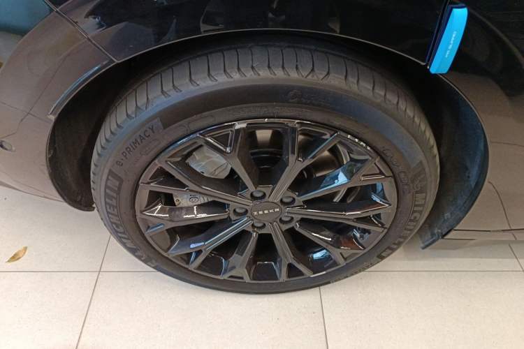 Used Zeekr 007 2024 Rear-Drive Intelligent Driving Version 75 kWh