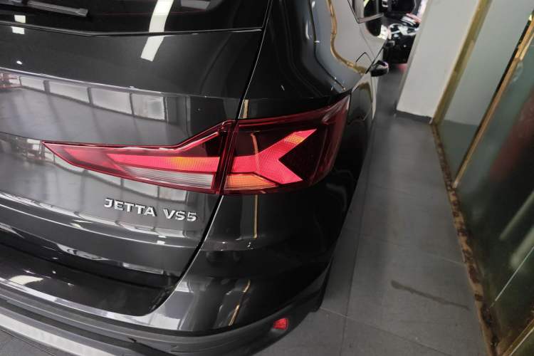 Used Jetta VS5 2021 280TSI Automatic Trend Edition
